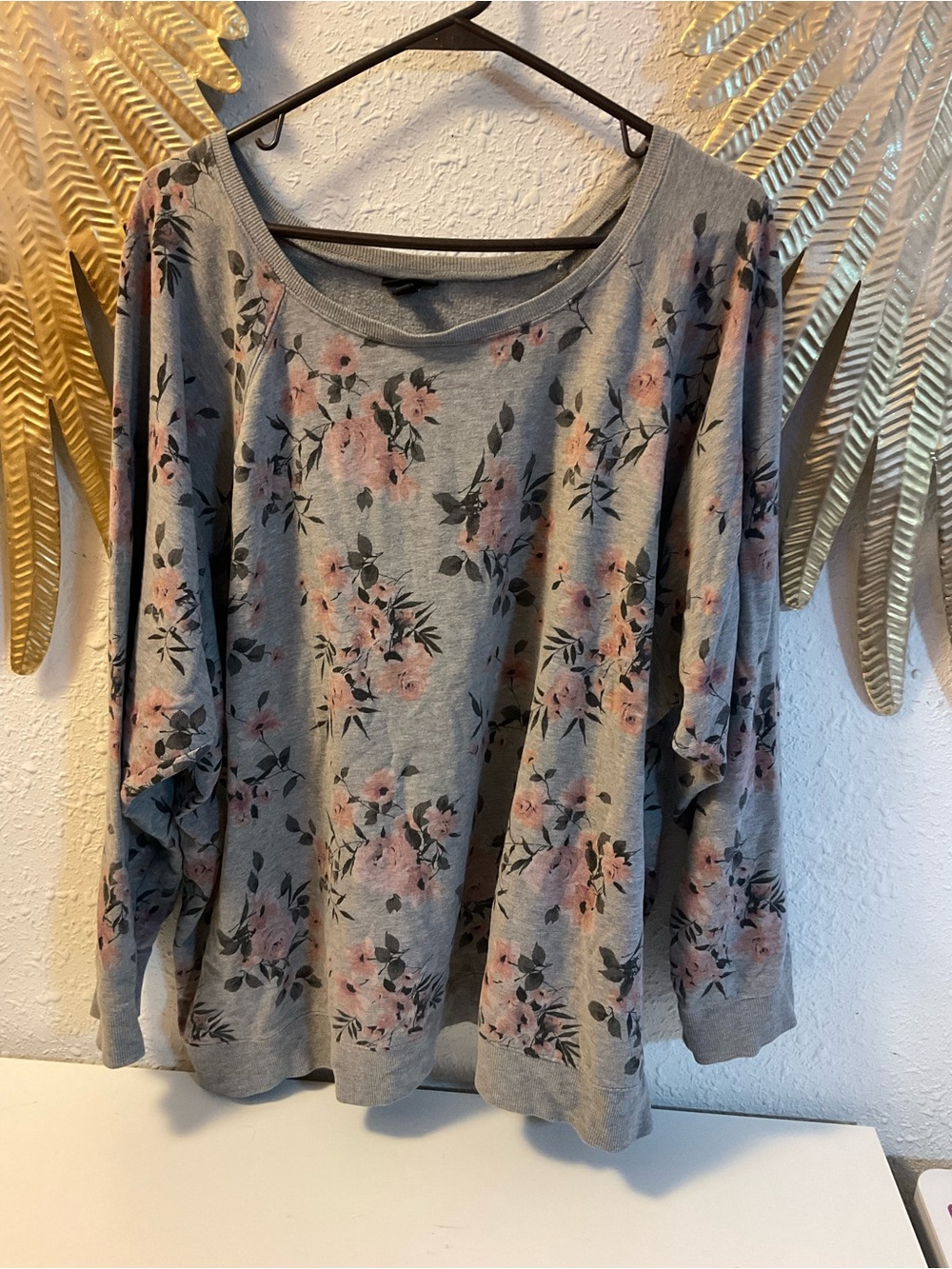 Torrid Sweatshirt grey floral